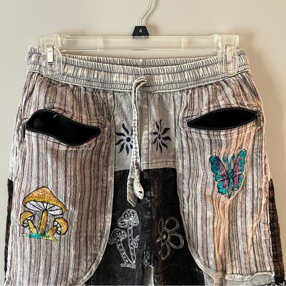 Nepal Patchwork Black/Gray/White Pants with Embroidered Designs (Size S/M) - Picture 4 of 6